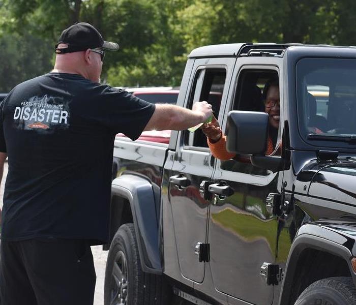 Handing out Ducks 